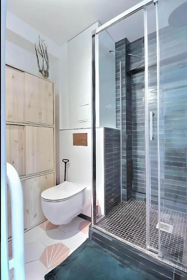 Paradis Du Canal St-martin Et Jardin Villemin Апартаменты *